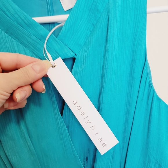 🆕️ Adelyn Rae Kenziee Jumpsuit - Picture 12 of 16